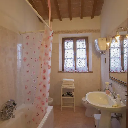 Hotel Farmhouse Il Fienile 3*